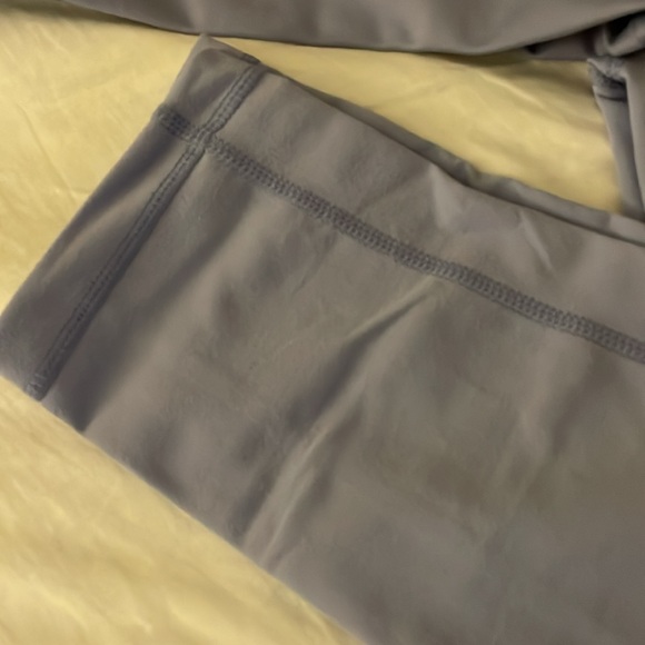 Zella two piece workout set - Picture 2 of 7